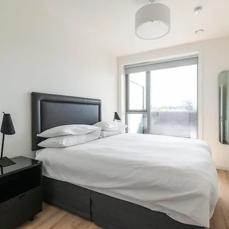 The Cornerstone One By At Apartament *